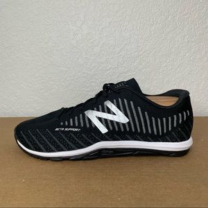New Balance | Minimus 20v7 Cross Training Shoes - Black ; 10.5
